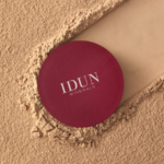 IDUN Minerals birus makiažo pagrindas Svea Nr. 1039 (warm medium/light), 7 g - Image 3