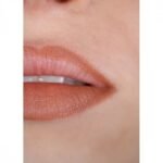IDUN Minerals lūpų pieštukas Ingrid rudos spalvos Nr. 6306, 0,35 g - Image 3