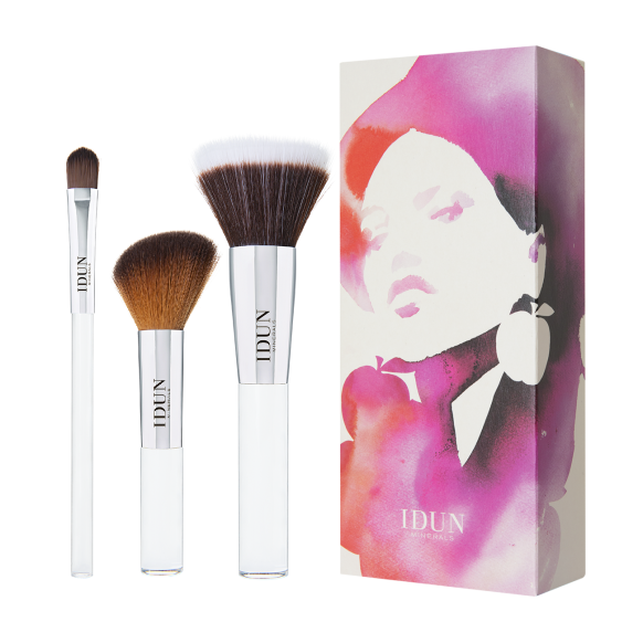 idun-minerals-makiazo-sepeteliu-rinkinys-1 IDUN Minerals makiažo šepetėlių rinkinys