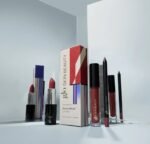 Glo Skin Beauty Drama Defined Lip Trio išraiškingas lūpų makiažo rinkinys